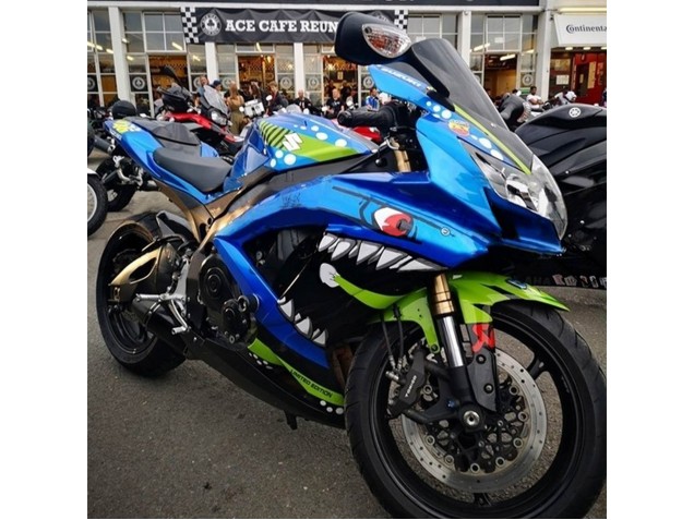 Suzuki GSXR 600 / GSXR 750 Motorrad Verkleidung 2008-2010 - Blau Fluoreszierendes Grun Hai